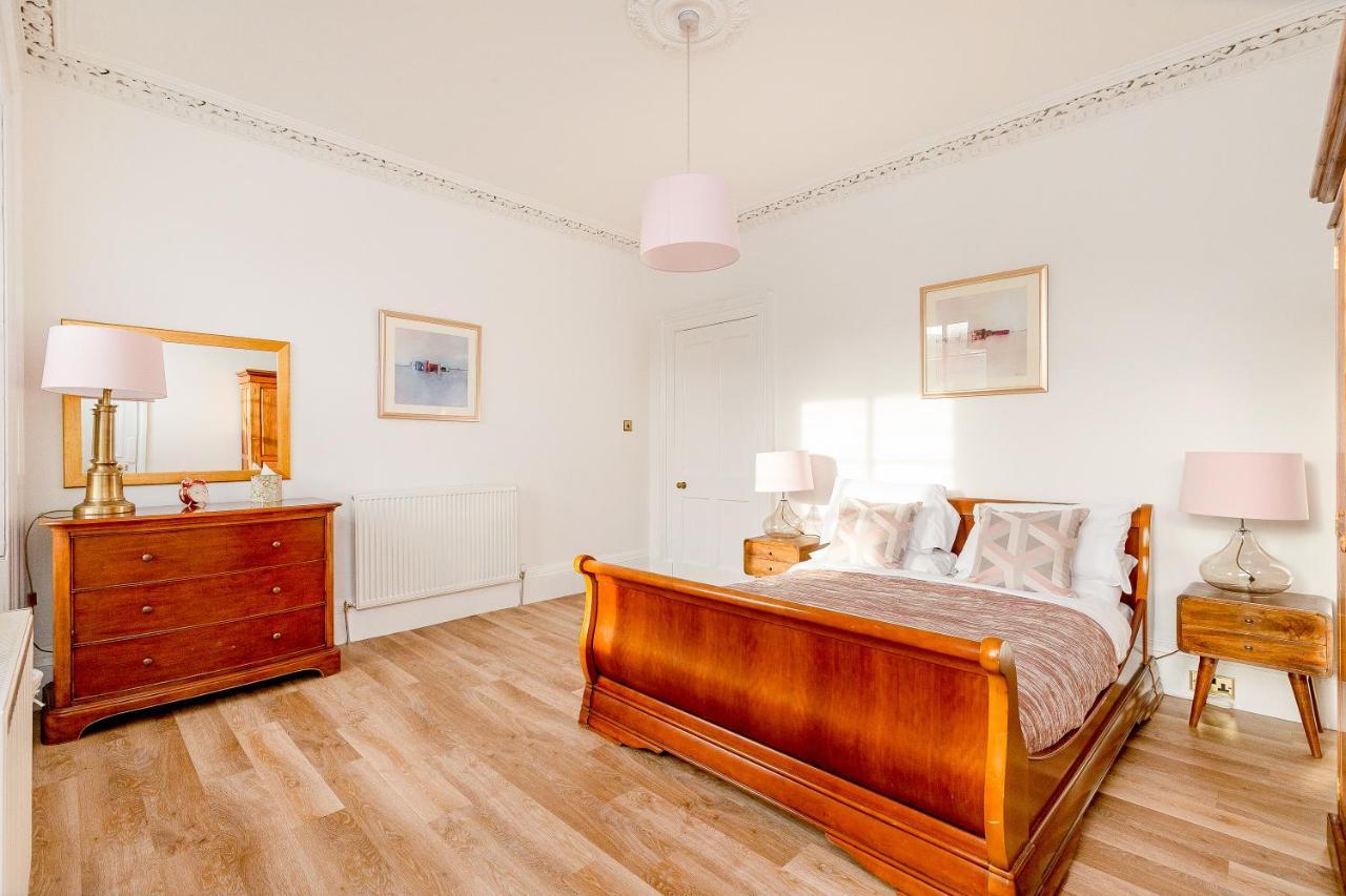Heart Of Edinburgh City Centre 3 Bed Georgian Apt Exterior foto